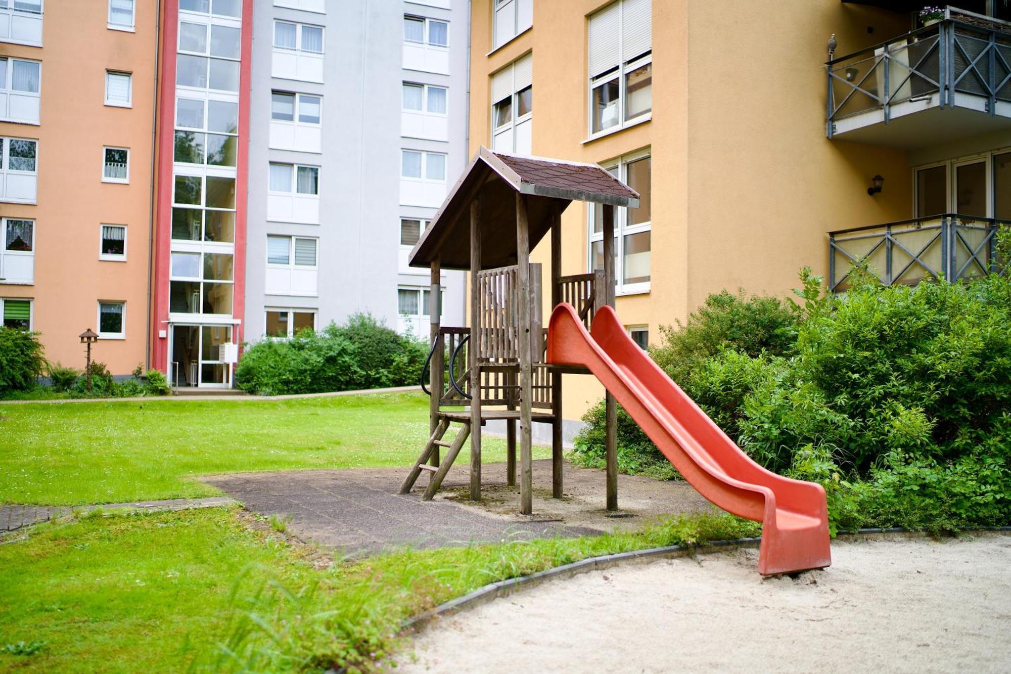 Edler Wohnraum Disney Marvel Studio Mit Balkon, Boxspringbett, Kaffeevollautomat, Lift & Parkplatz Chemnitz Eksteriør bilde